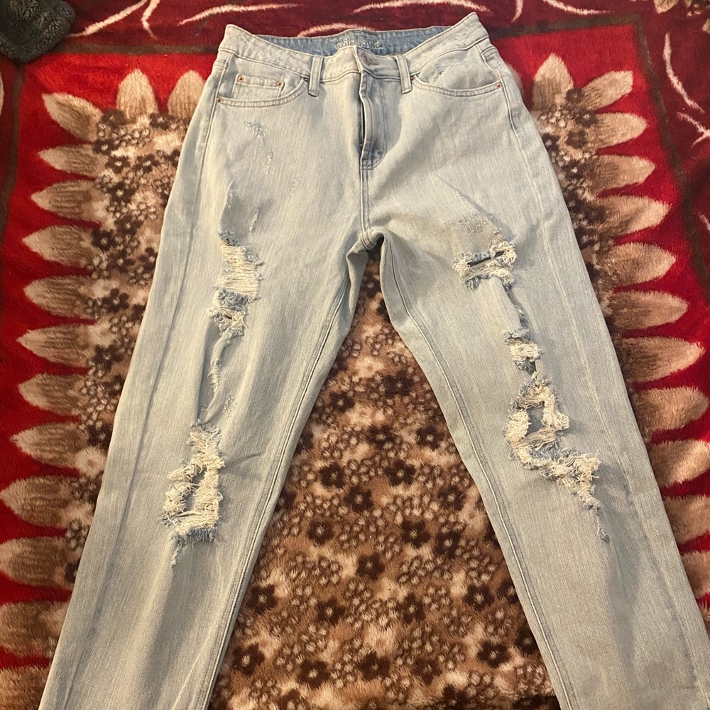 mom jeans